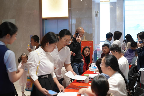 咬定目標(biāo)不放松！湖南建投·象山國(guó)際跑出營(yíng)銷“加速度”