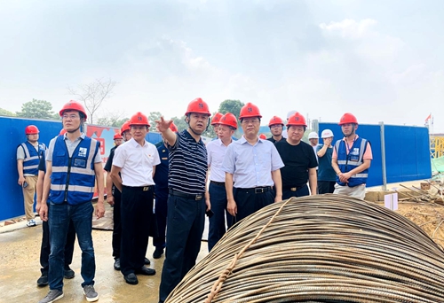 益陽市委副書記、市長張值恒帶隊(duì)調(diào)研湖南建工地產(chǎn)建工城項(xiàng)目