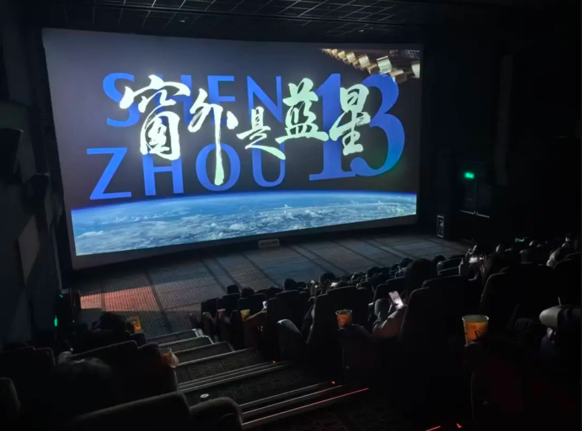 1760496798.png 1760496798.png