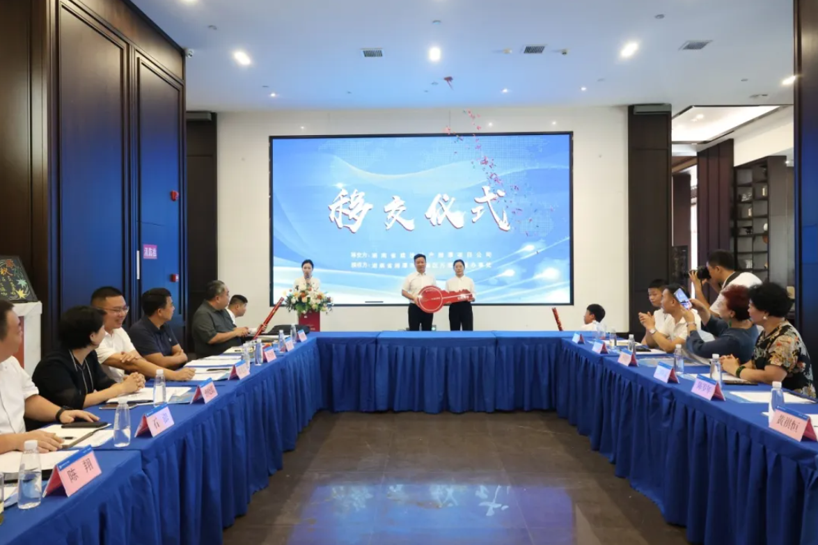 1760515402.png 1760515402.png